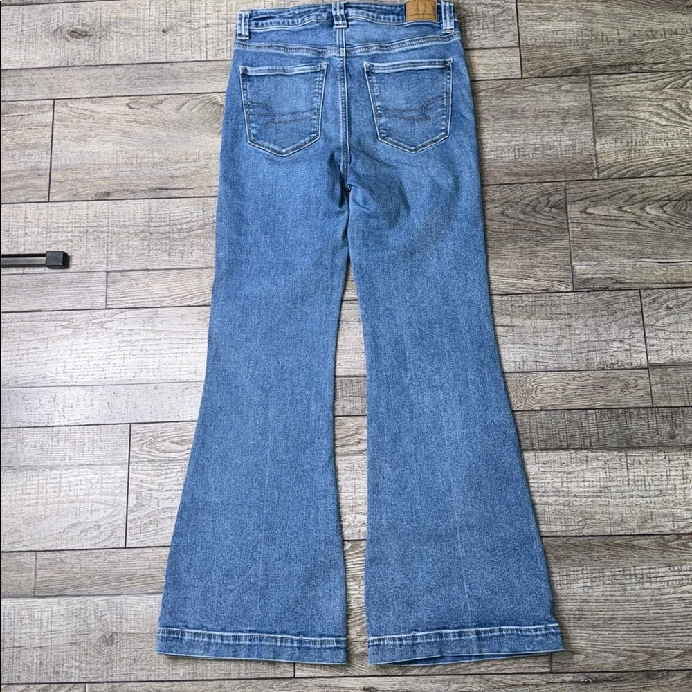 American Eagle Outfitters Next Level Stretch Super hi-Rise Flare Jeans - Picture 5 of 13